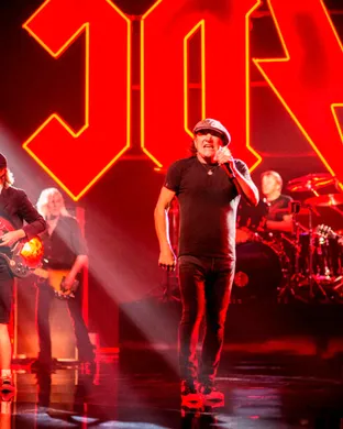 AC/DC Charlotte