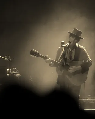 Gregory Alan Isakov Charlotte
