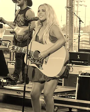 Megan Moroney Charlotte