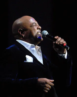 Peabo Bryson Charlotte