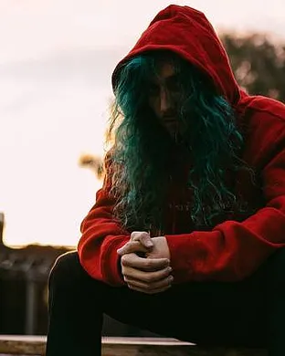 Pouya Charlotte