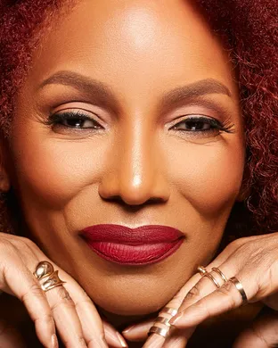 Stephanie Mills Charlotte