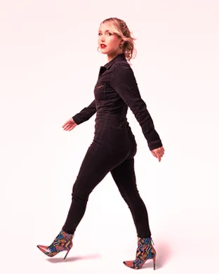 Taylor Tomlinson Charlotte
